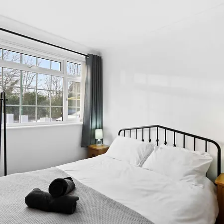 Hillbarn Studio Free Parking & Private Patio Worthing Exterior photo